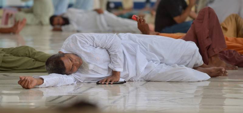 الصيام في مثواه الأخير