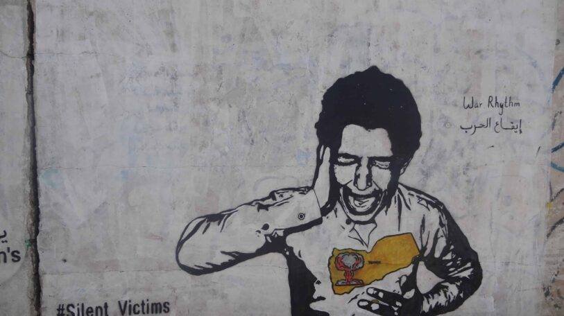 جداريات هيفاء سبيع.. رسم اليمني الذي طحنته الحرب!