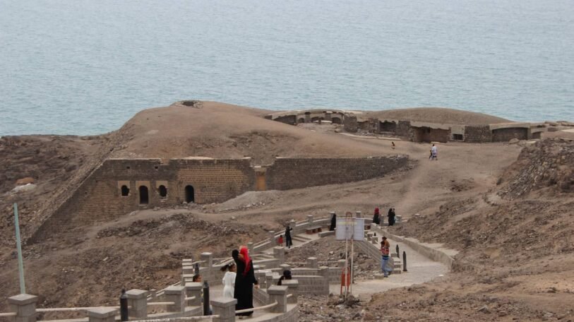 ألف سنة من عُمر دفاعات عدن و قلاعها