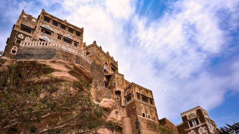 أهم 5 وجهات سياحية داخلية لشباب صنعاء