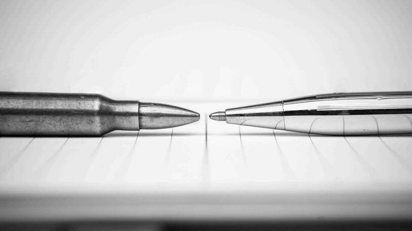 اليمن واحدة من أسوأ بيئات العمل الصحفي حول العالم