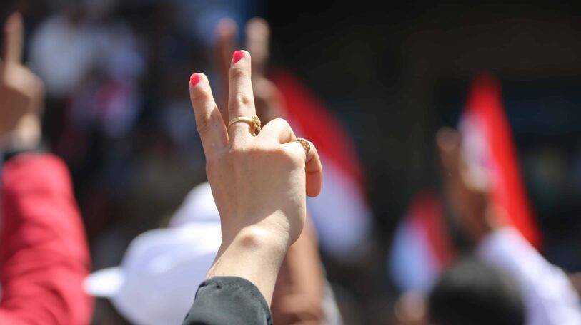 ثمانية أمور تسببت بإقصاء الشباب من مشاورات السلام!