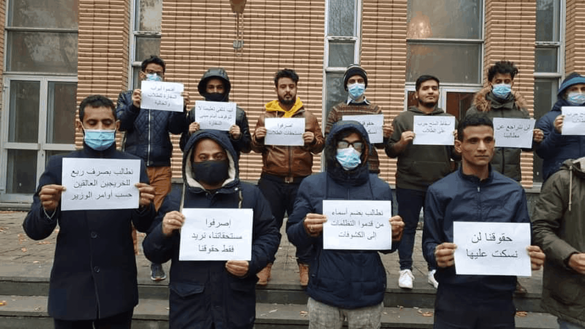 مستحقات الطالب اليمني بين وطأة الحرب وفشل مؤسسات الدولة