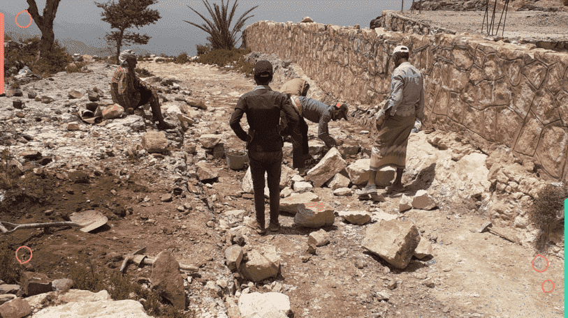 الجندي المجهول.. فتيات يصنعن السلام